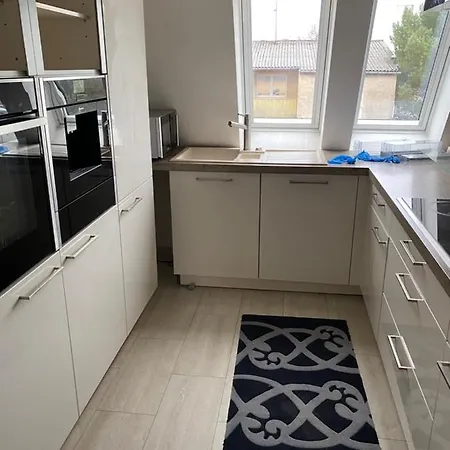 Zum Bahnhof Apartment